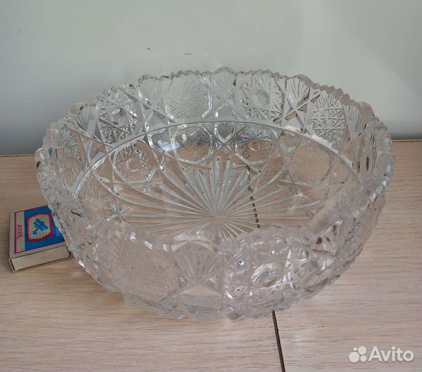 Большая хрустальная ваза,салатник