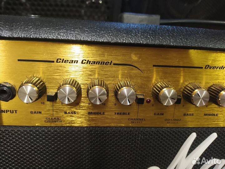 Комбо Marshall MG100DFX и MG15 CD