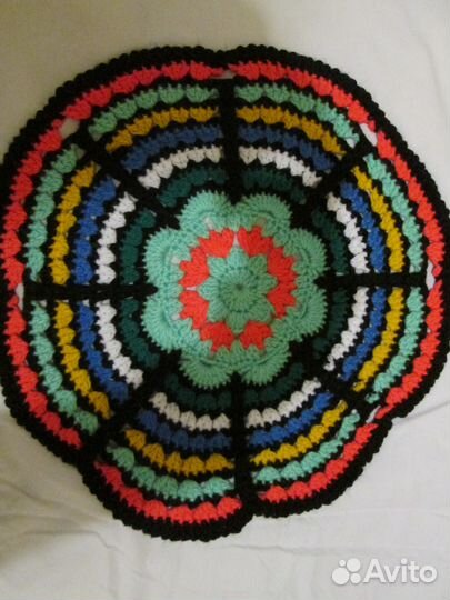 Вязанное украшение для кухни