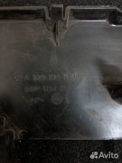 Канал для кабеля Mercedes-Benz S-Class W220