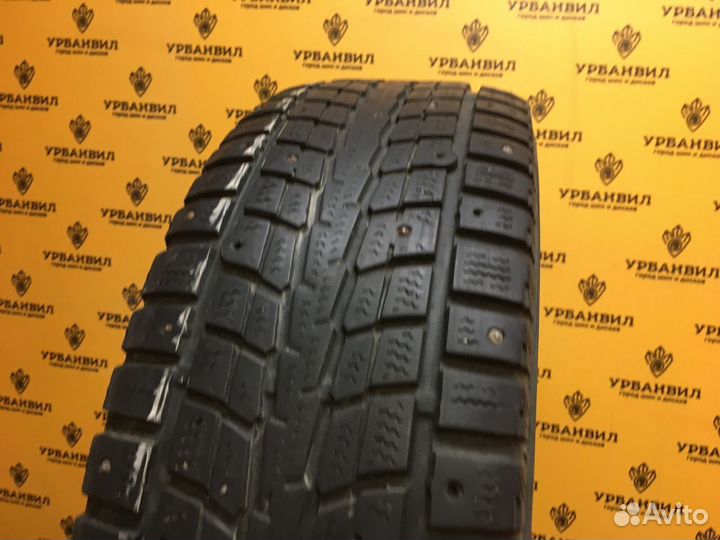 Dunlop SP Winter Ice 01 205/70 R15 100T