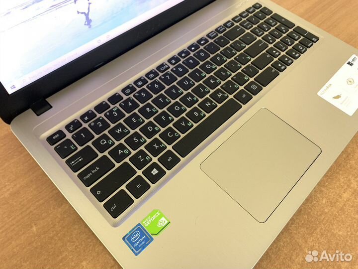 Ноутбук бу Asus / geforce 2gb / ssd 250 / гарантия