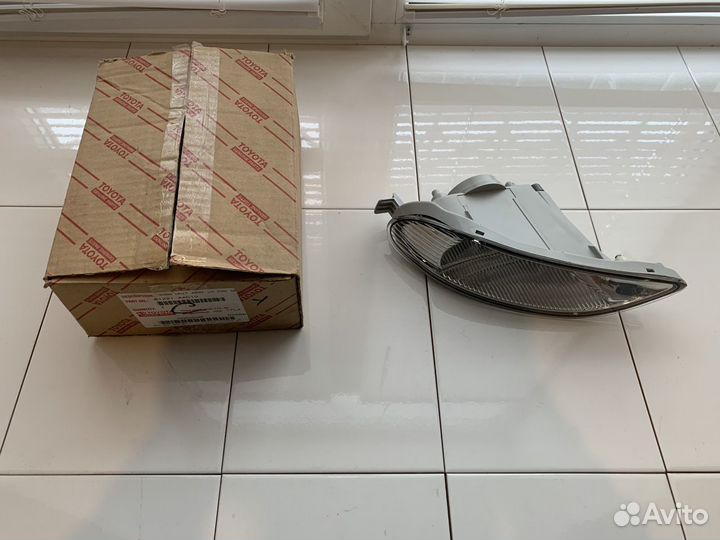 Фара противотуманная левая Toyota Camry CV3 01-06