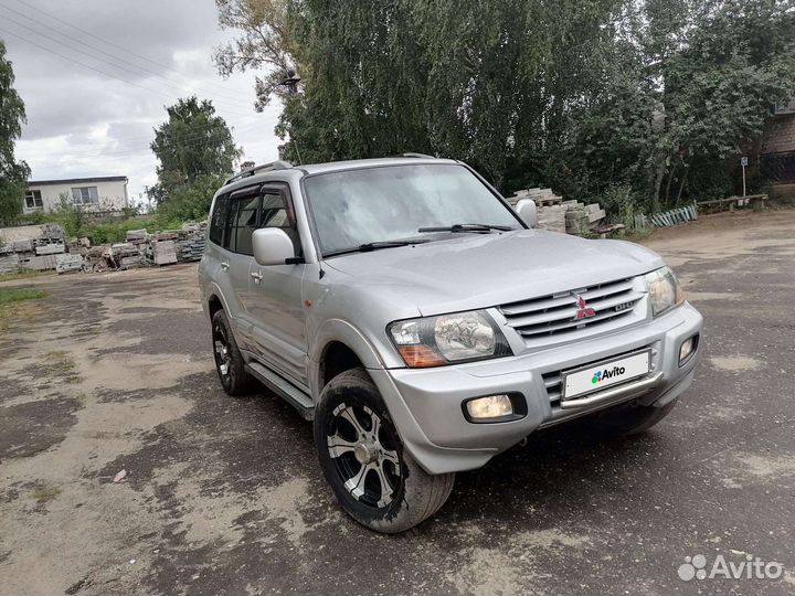 Mitsubishi Pajero 3.2 МТ, 2001, 288 958 км