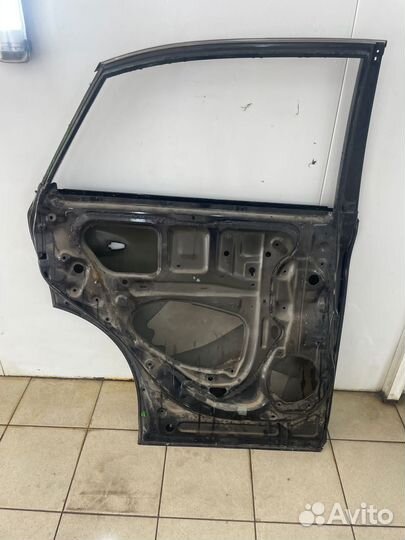 Дверь задняя левая Lexus RX с 2009г