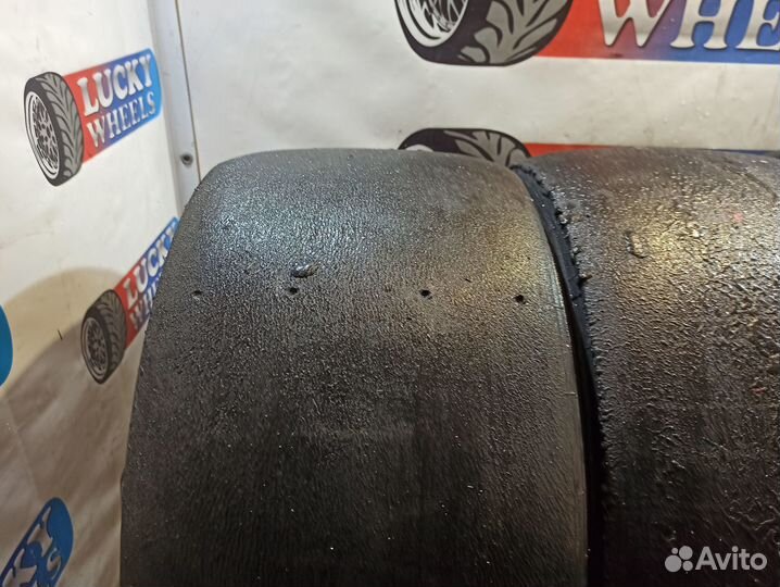 Yokohama Advan A005 R18