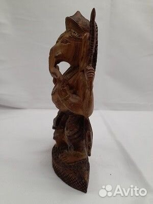 Статуэтка деревянная 