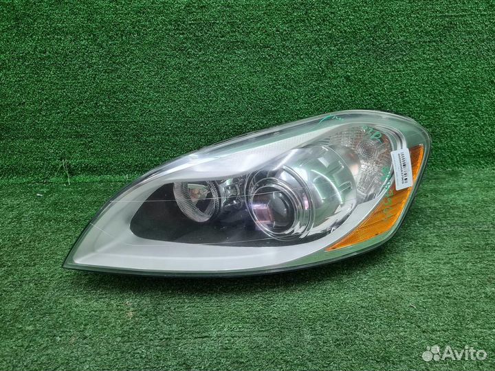 Фара левая Volvo XC60