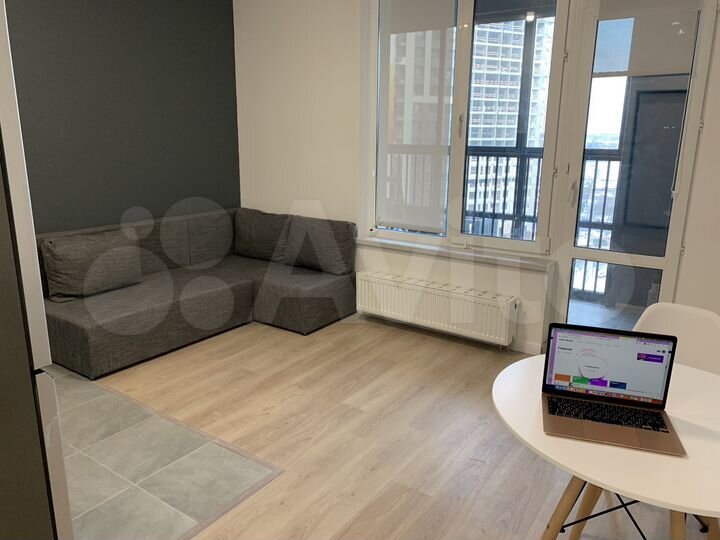 Квартира-студия, 23,7 м², 8/24 эт.