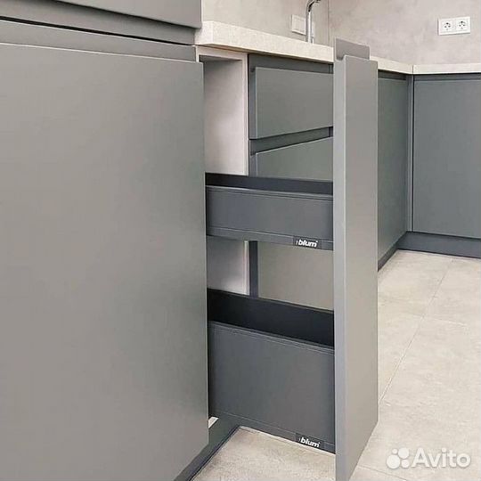 Кухонный гарнитур / кухни на заказ / Шкаф купе