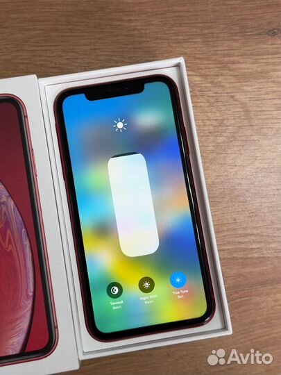 iPhone Xr, 64 ГБ