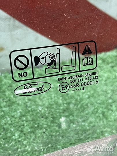 Стекло двери перед зад L R Ford Focus 2 Хэтч