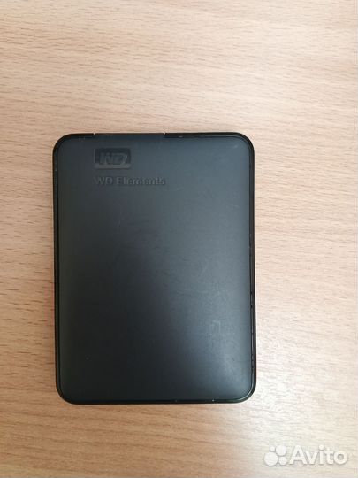 Переносной жёсткий диск WD 1tb