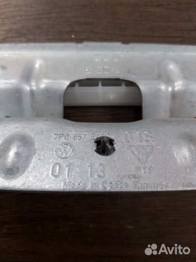 Кронштейн ручки двери Volkswagen Touareg 1 2.5D