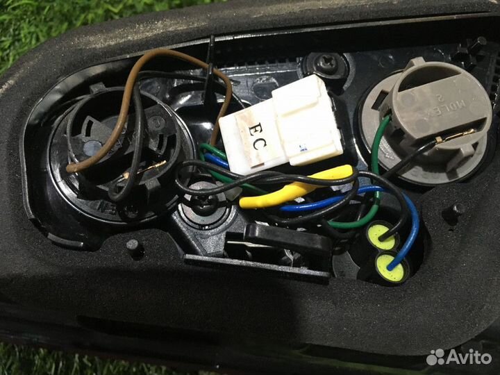 Фонарь задний левый Kia Cerato