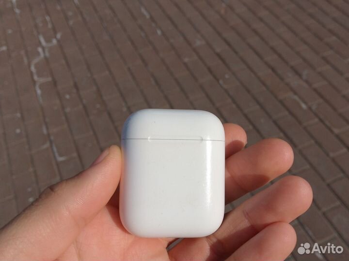 Apple airpods 1