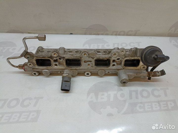 Коллектор впускной Volkswagen Passat B6 2008