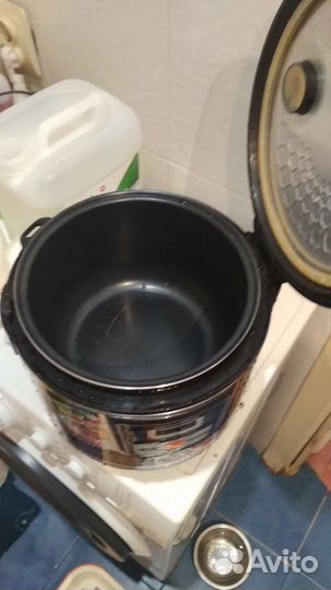 Мультиварка redmond