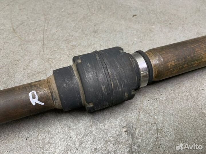 Привод передний правый Mitsubishi Lancer 9 седан