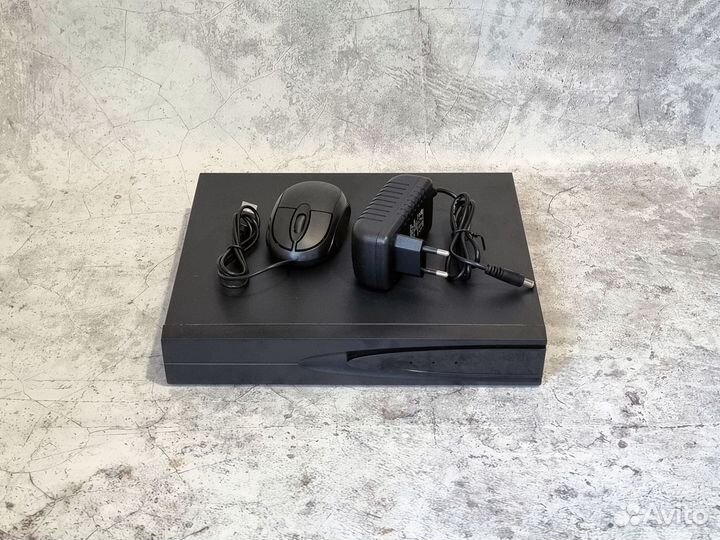 Комплект IP видеонаблюдения 6 камер 4 мп со звуком