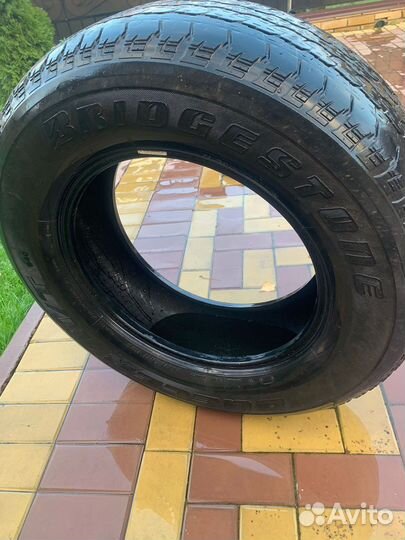 Bridgestone Dueler H/T 265/65 R17