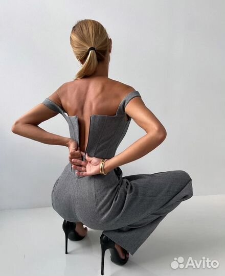 Костюм брючный