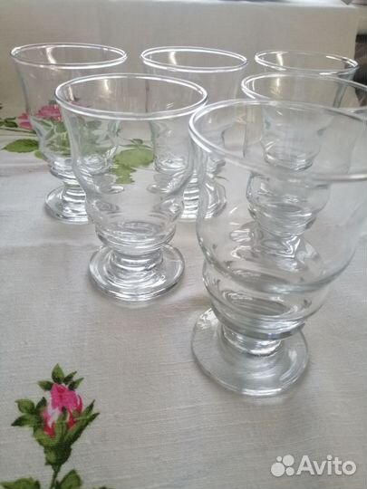 Вилки десертные мельхиор, стаканы для коктейлей