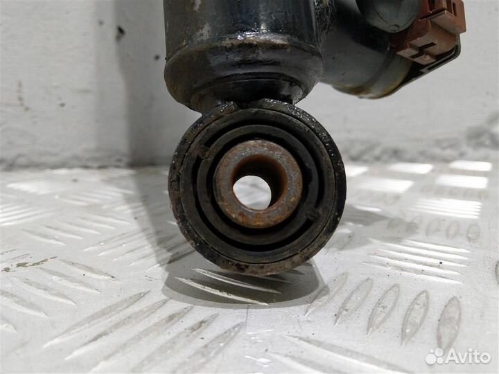 Амортизатор задний Volkswagen Passat CC