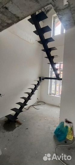 Лестницы на заказ по индивидуальному проекту