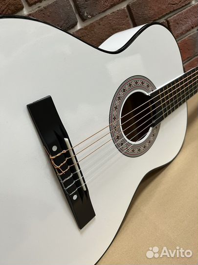 Гитара классическая