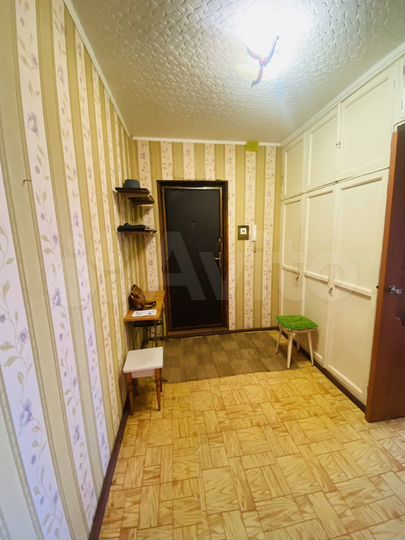 2-к. квартира, 53 м², 2/5 эт.