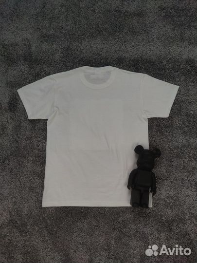 Футболка Supreme Week 1 Leviation