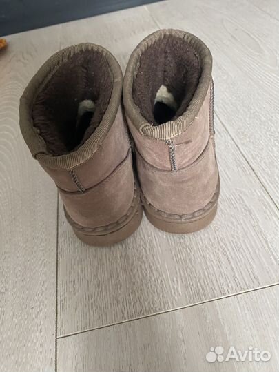 Угги красивые 26-27 р