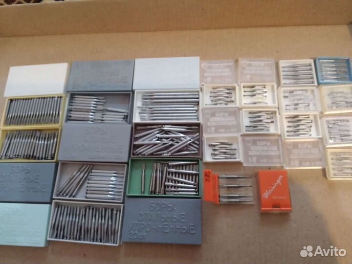 Стоматологические инструменты и боры