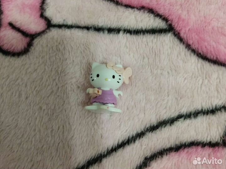 Игрушки из киндерев