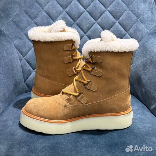 Ботинки Prada зимние