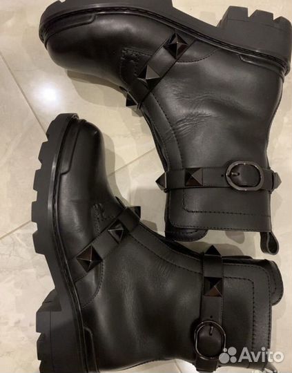 Ботинки Valentino garavani, 39,5 оригинал