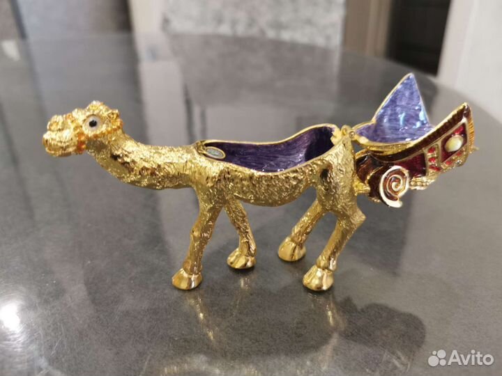 Статуэтка Верблюд
