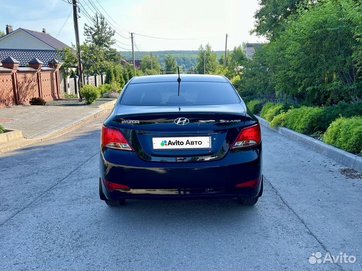Hyundai Solaris 1.6 AT, 2015, 120 000 км