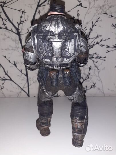 Фигурка neca Gears of War 2