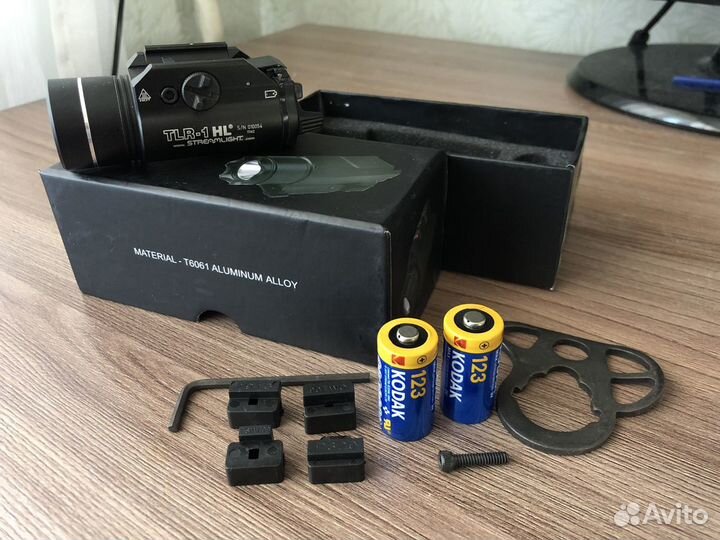 Пистолетный фонарь