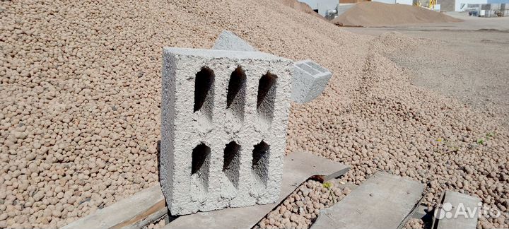 Керамзитный керамзитобетонный блок UJH9928