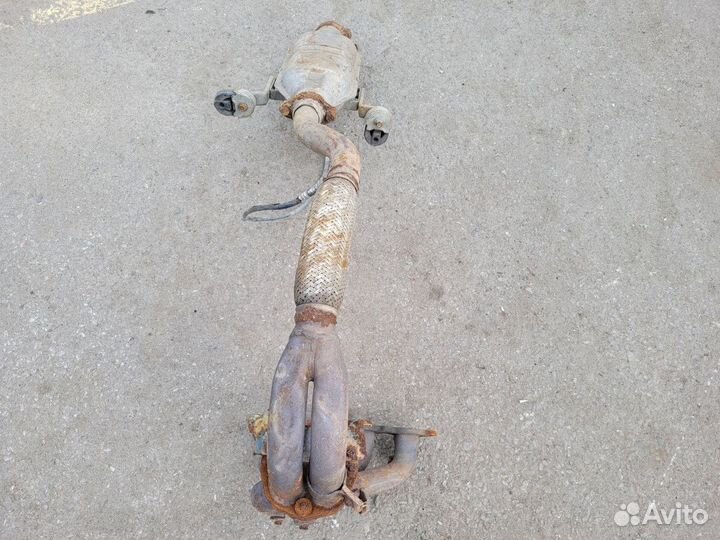 Коллектор выпускной Mitsubishi Galant 8