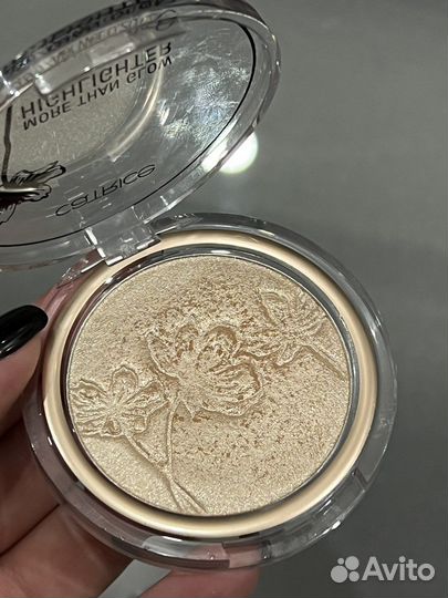 Хайлайтер Catrice 10 оттенок