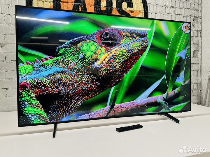 Огромный Qled Samsung 127см 4K UHD SMART T V