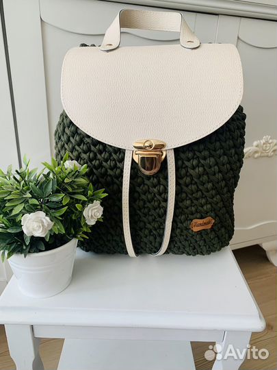 Рюкзак из трикотажной пряжи