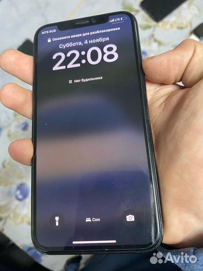 iPhone Xs, 256 ГБ