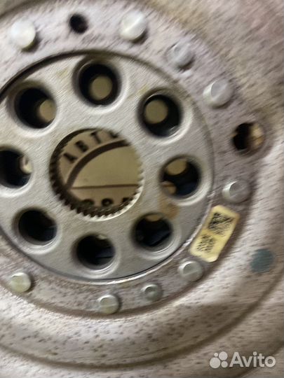 Mercedes-Benz GLA M270 маховик двух массовый