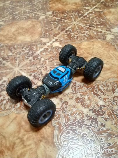 Машина на радиоуправлении перевёртыш