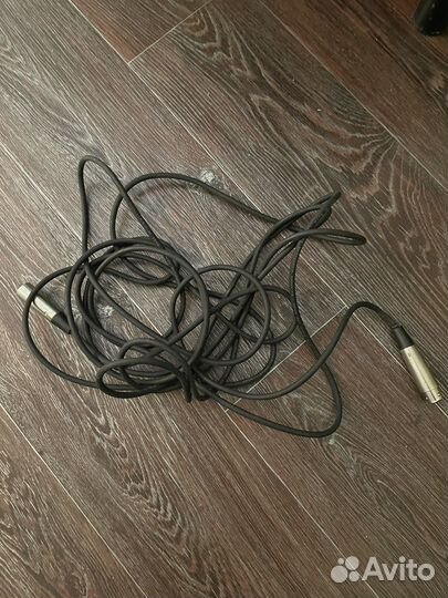 Микрофон проводной shure sm58 оригинальный